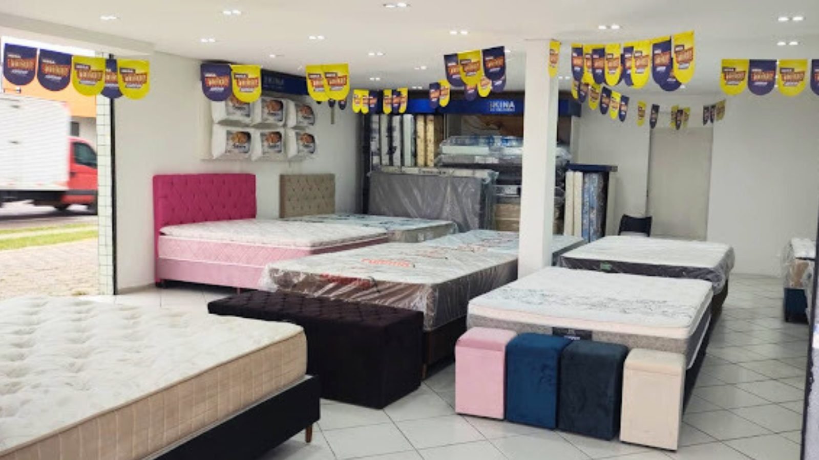 Showroom da Skina dos Colchões no Sítio Cercado